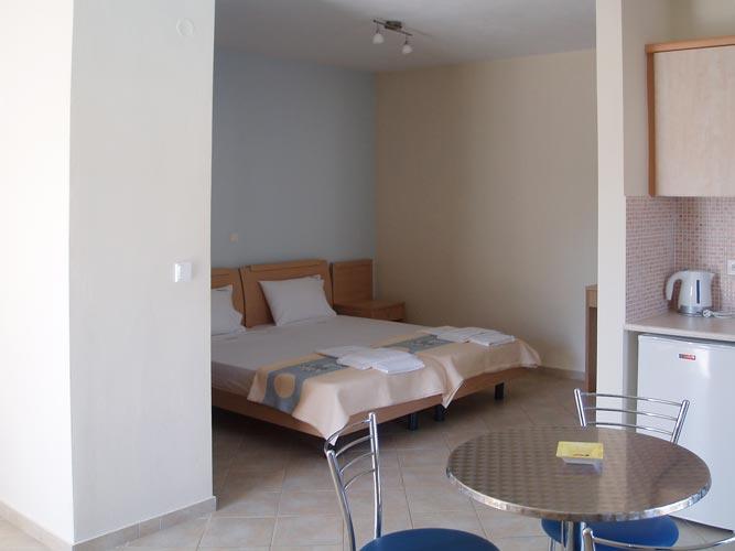 Nautilus Apartments Lesbos Island Dış mekan fotoğraf