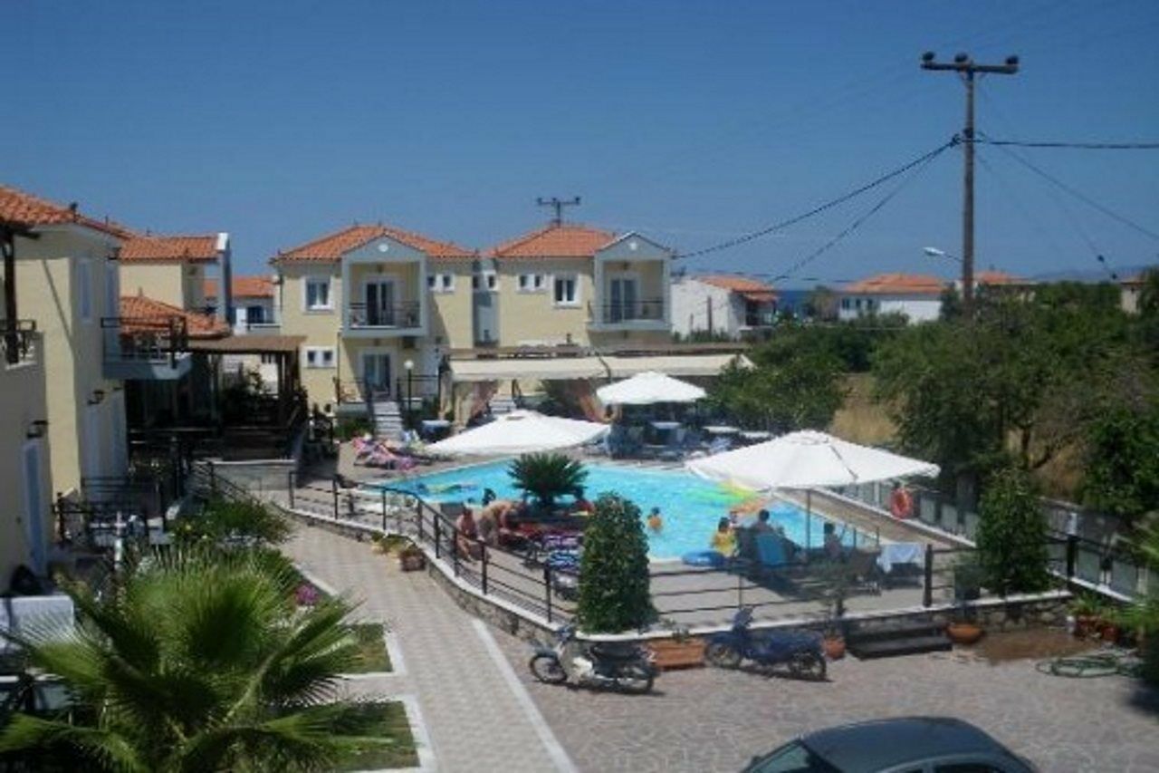 Nautilus Apartments Lesbos Island Dış mekan fotoğraf